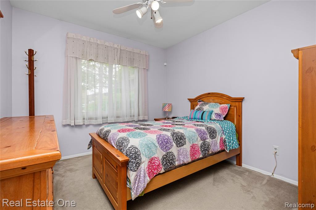 27586 David Givens Street, Warren, MI 48092 — Photo 31