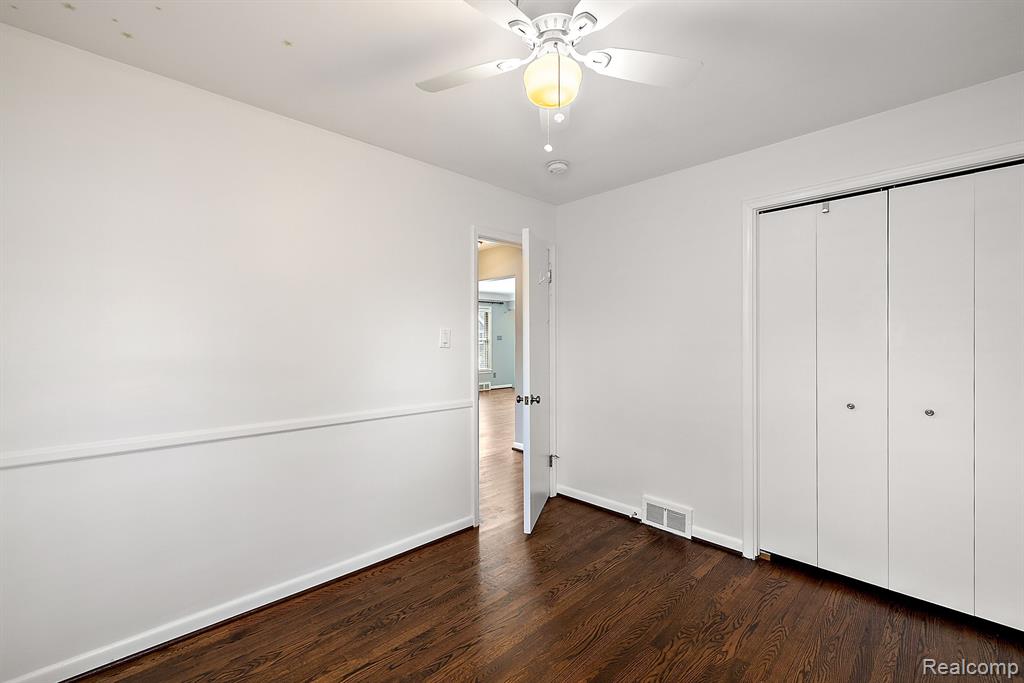 4126 BERKSHIRE Road, Royal Oak, MI 48073 — Photo 21
