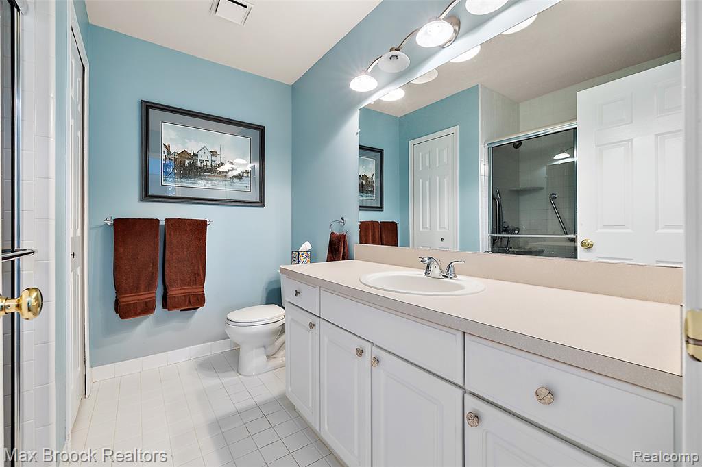 46784 Country Lane, Macomb, MI 48044 — Photo 12