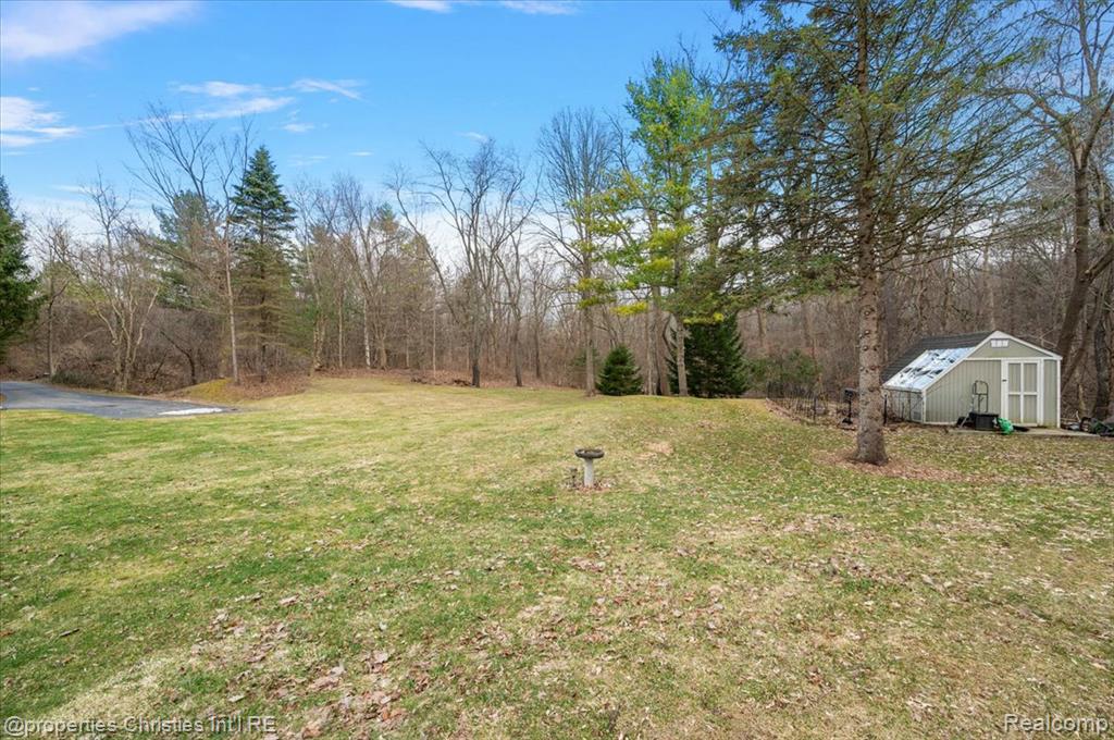 5160 Old Mill Road, Rochester, MI 48306 — Photo 34