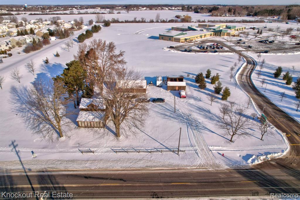 6180 Shattuck Road, Saginaw, MI 48603 — Photo 28