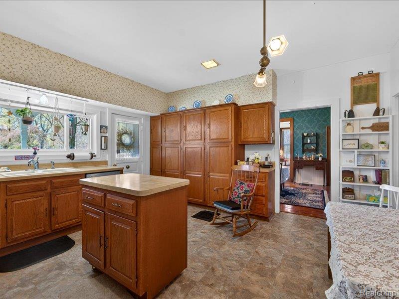 403 Lake Street, Howell, MI 48843 — Photo 17
