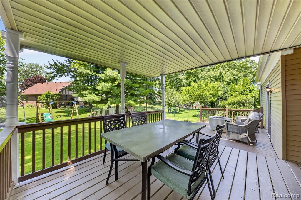 451 Lansdowne Drive, Westland, MI — Photo 34
