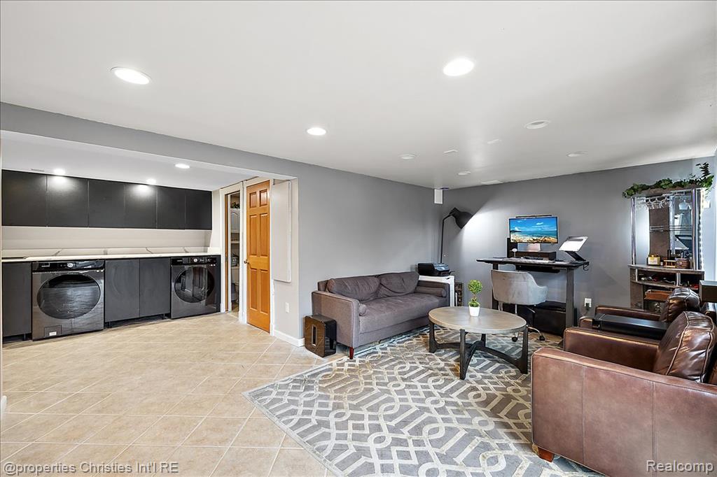 5722 Raven Road, Bloomfield Hills, MI 48301 — Photo 45