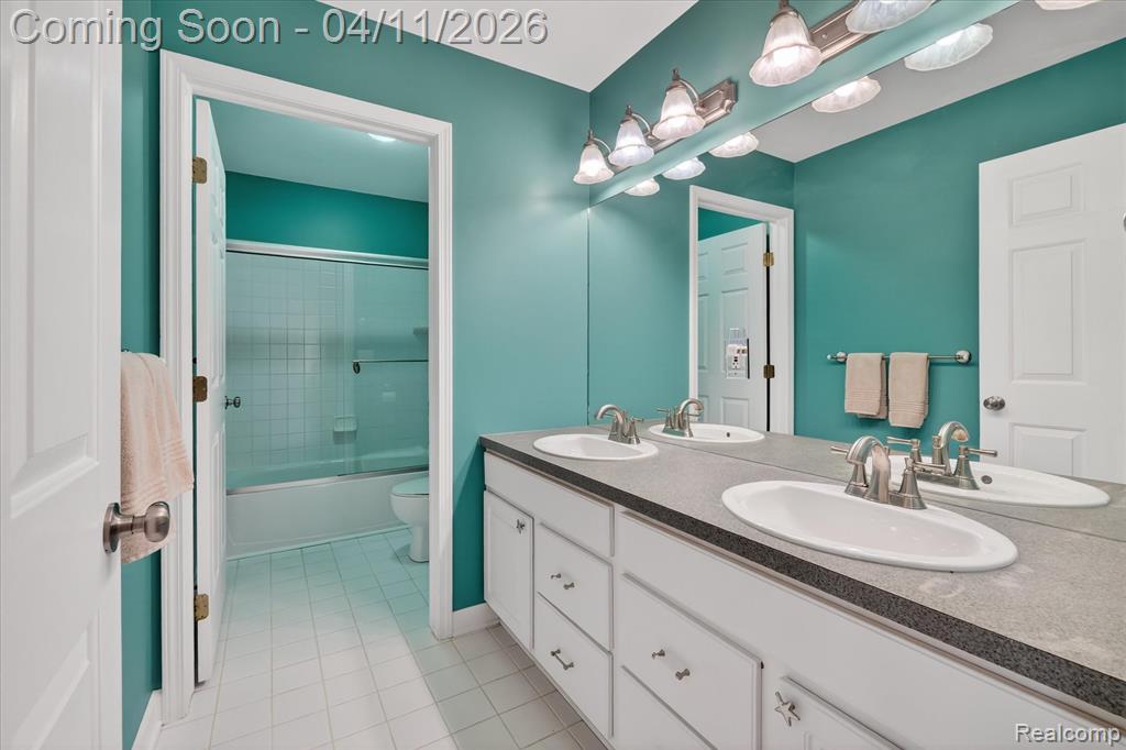 8448 Cranbrook Drive, Grand Blanc, MI 48439 — Photo 29