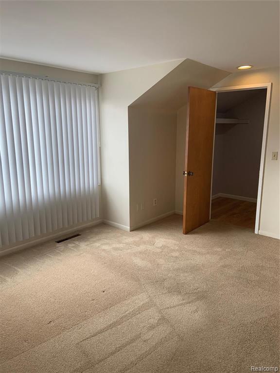 6320 Laurentian. Court, Flint, MI 48532 — Photo 14