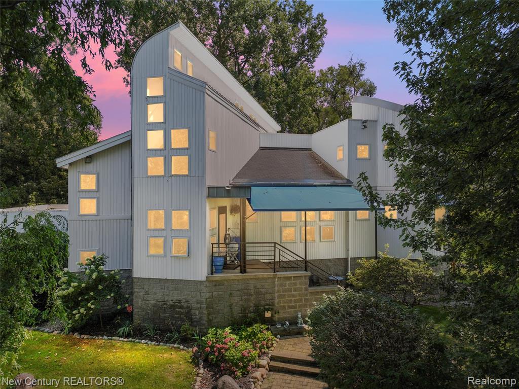 7296 Evergreen Trail, Almont, MI, 48003