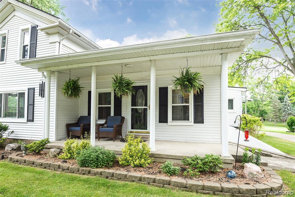 9137 Maltby Road - Photo 4