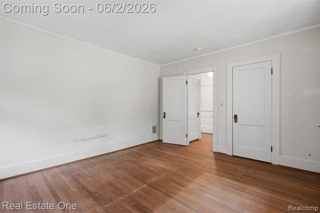 8606 Hendrie Boulevard, Huntington Woods, MI — Photo 20