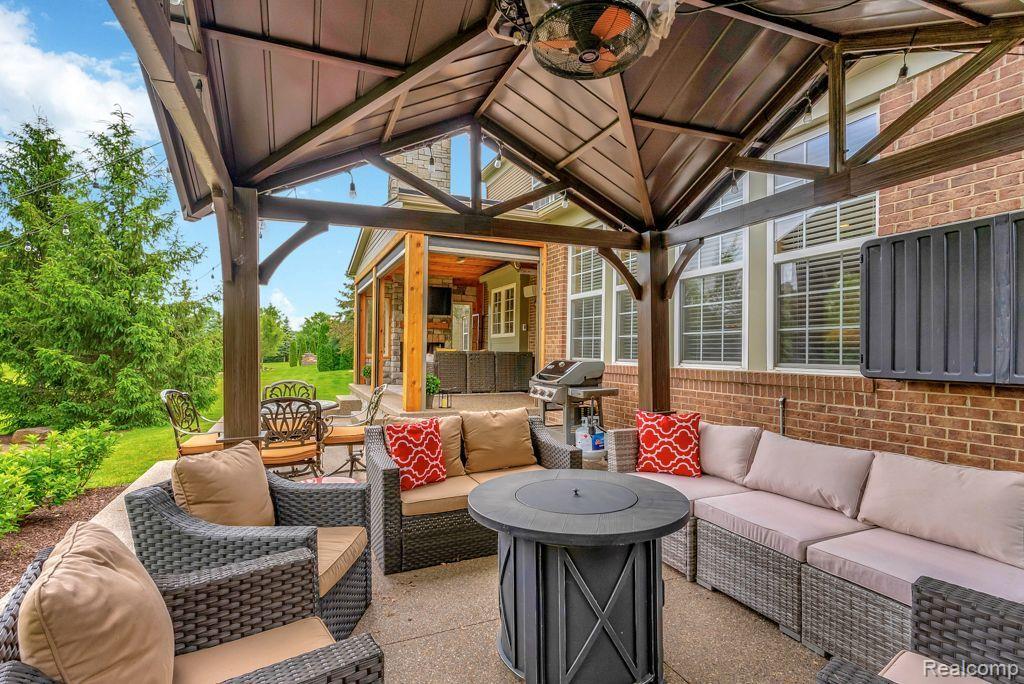 48956 RUNNING TROUT Lane, Northville, MI 48168 — Photo 51