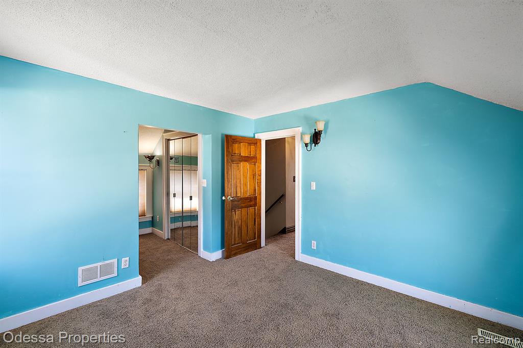 7525 22 MILE Road, Shelby Twp, MI 48317 — Photo 46
