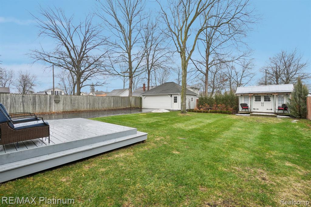 409 S Walnut Street, Howell, MI 48843 — Photo 24