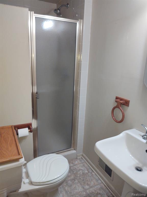 7460 FLICKINGER Drive, Shelby Twp, MI 48317 — Photo 22