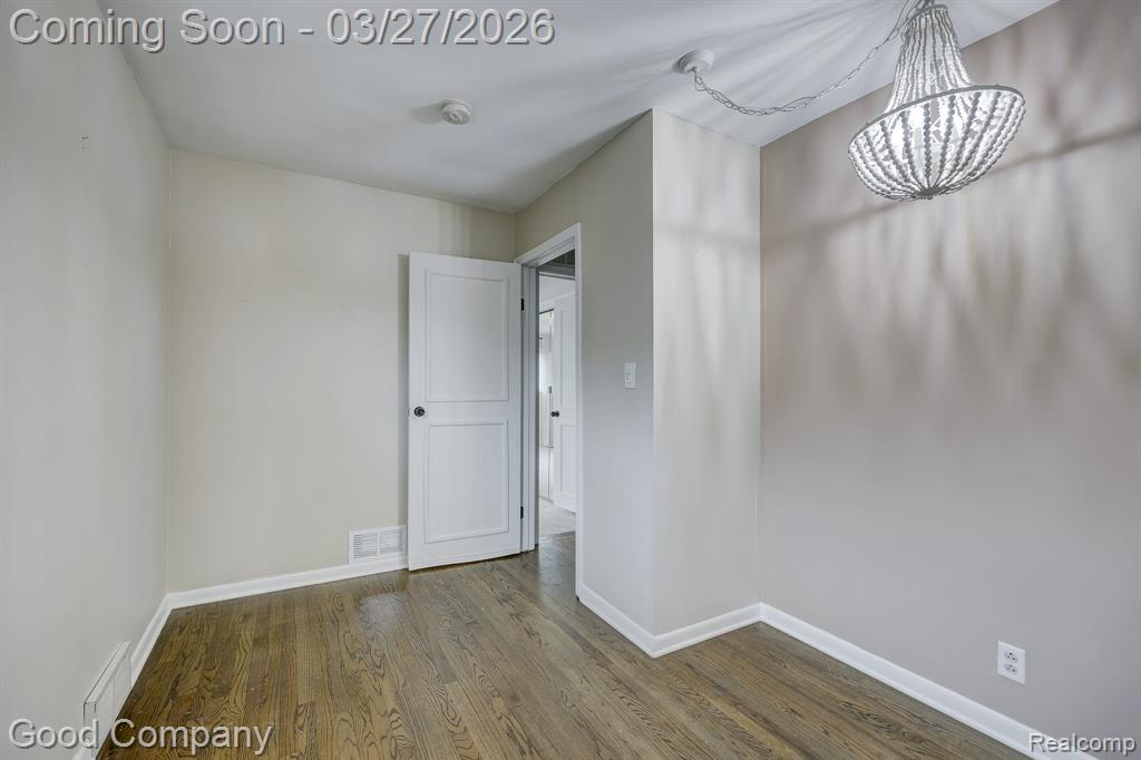 503 W Elmwood Avenue, Clawson, MI — Photo 31