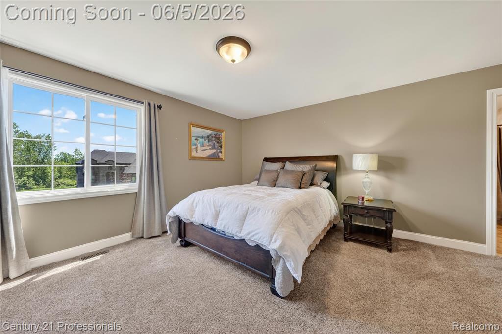 2212 Heidi Drive, Oxford, MI 48370 — Photo 32