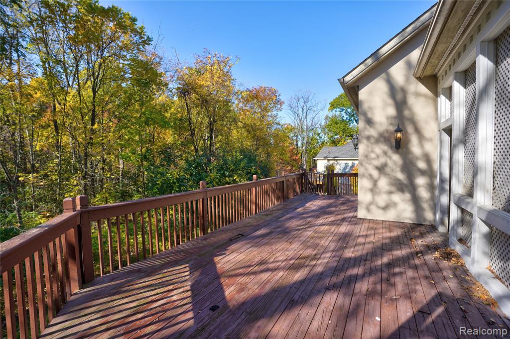 5166 Warwick Woods Trail, Grand Blanc, MI 48439 — Photo 28