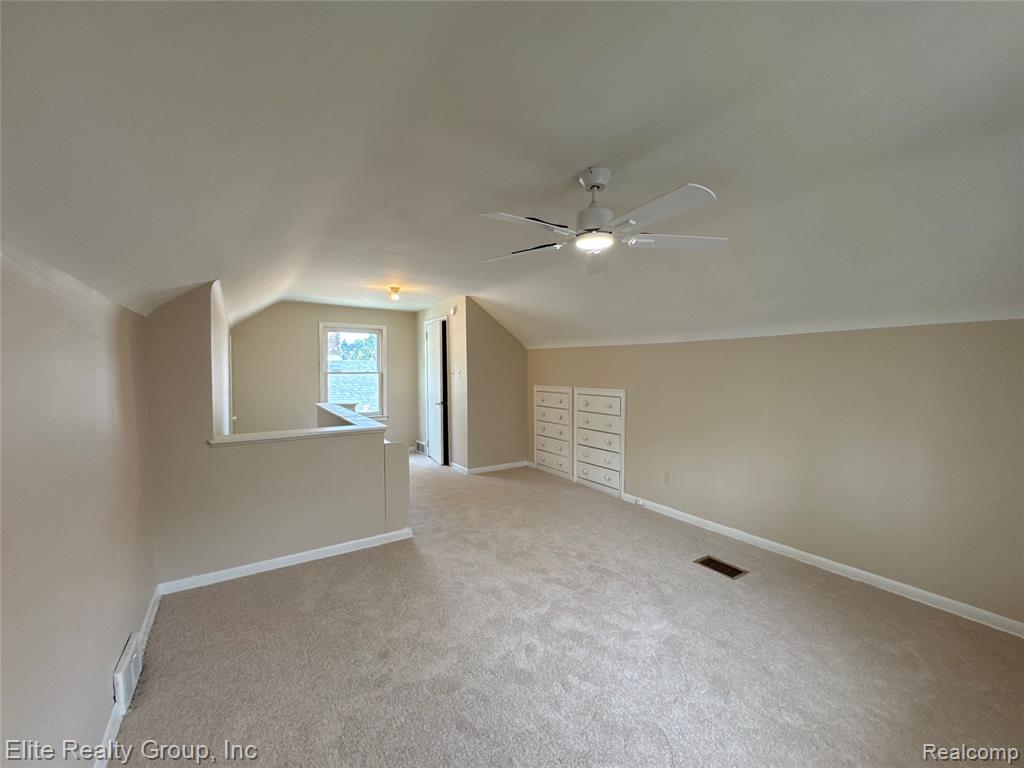 19351 Plainview Avenue W, Detroit, MI 48219 — Photo 8