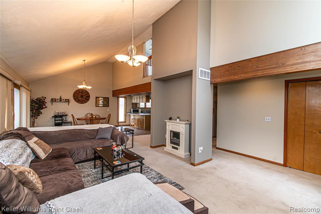 39671 Arbor Street, Harrison Township, MI — Photo 5