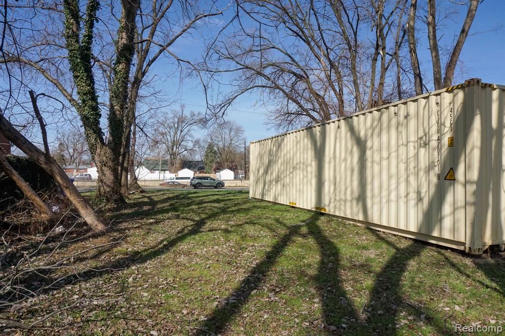 14006 SOUTHFIELD, Detroit, MI 48223 — Photo 13