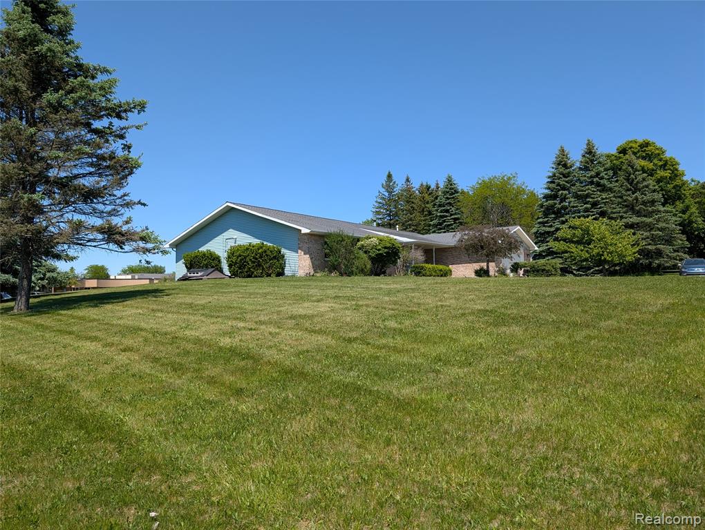 6237 Virginia Street, Cass City, MI 48726 — Photo 7
