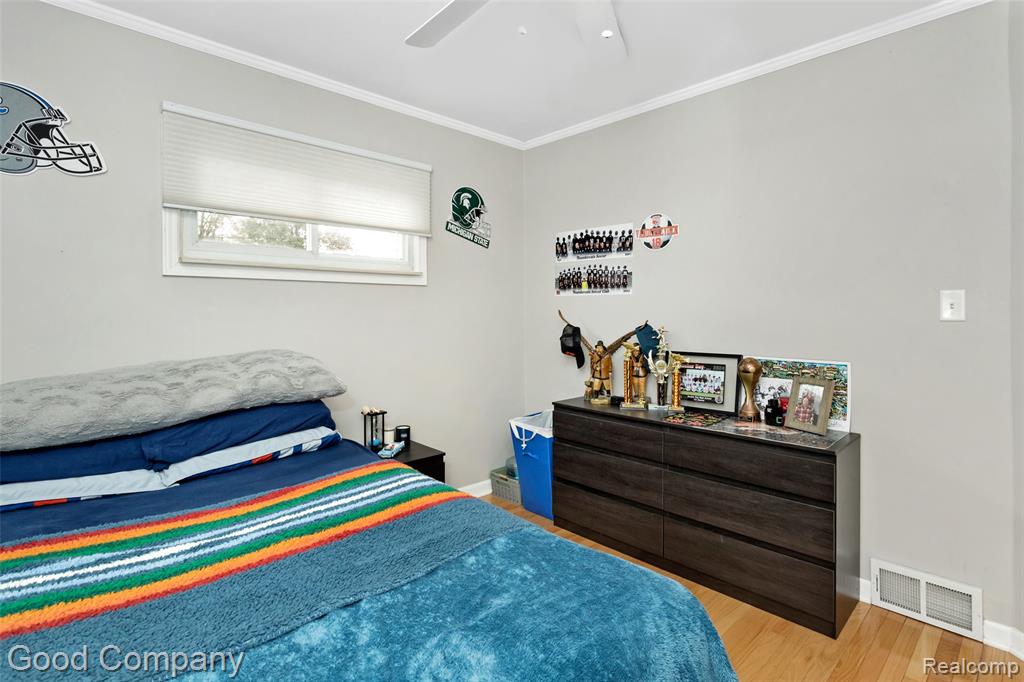 905 Parliament Avenue, Madison Heights, MI 48071 — Photo 14