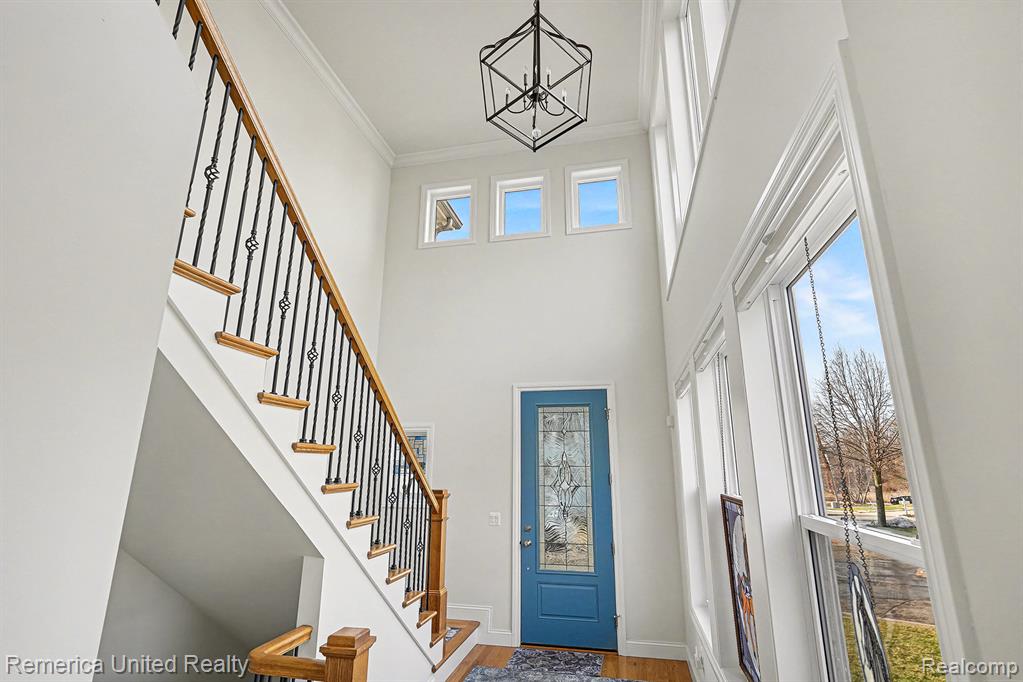 301 River Wood Trail, Milford, MI 48381 — Photo 3