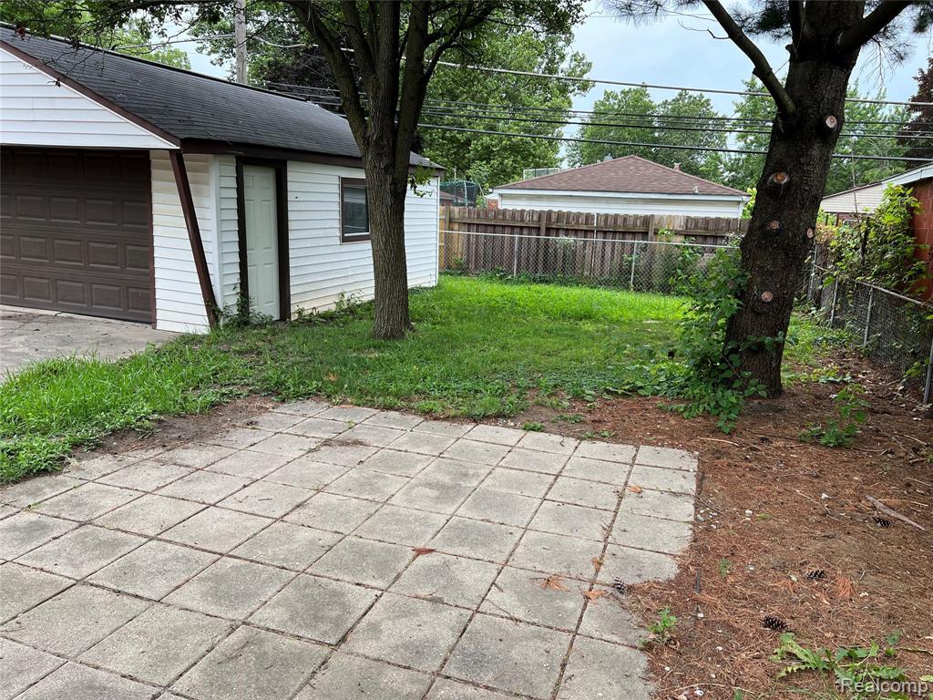 4696 Roosevelt Boulevard, Dearborn Heights, MI, 48125