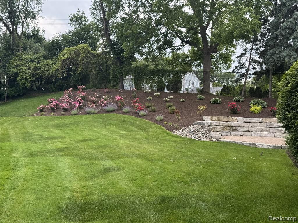 2562 Sequoia Court, Bloomfield, MI 48304 — Photo 49