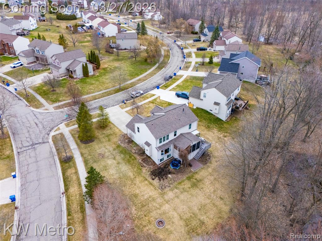 7598 Ring Neck Drive, Waterford, MI 48327 — Photo 29