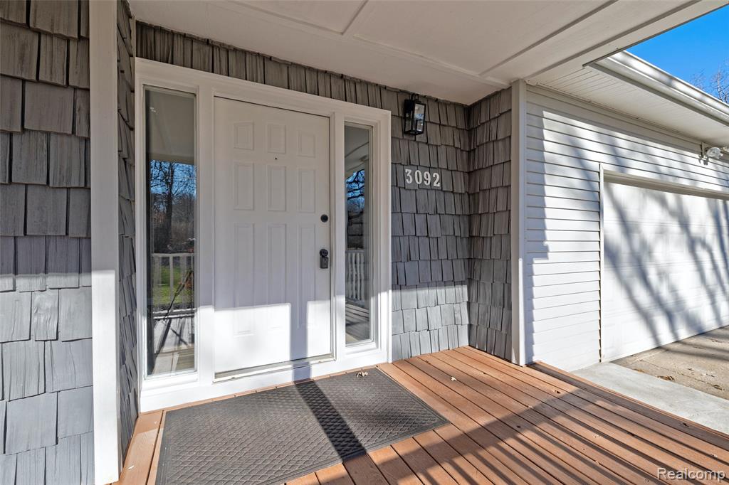 3092 Groveland Road, Ortonville, MI 48462 — Photo 4