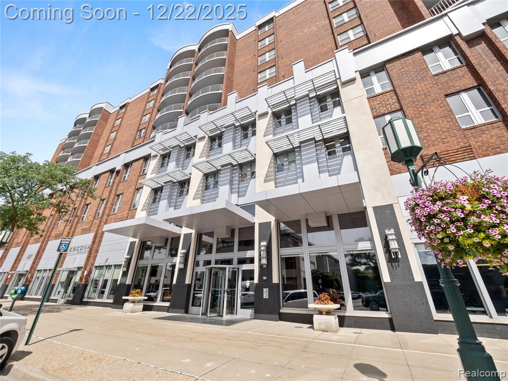 3540 SE Reeds Lake Boulevard, Grand Rapids, MI, 49506