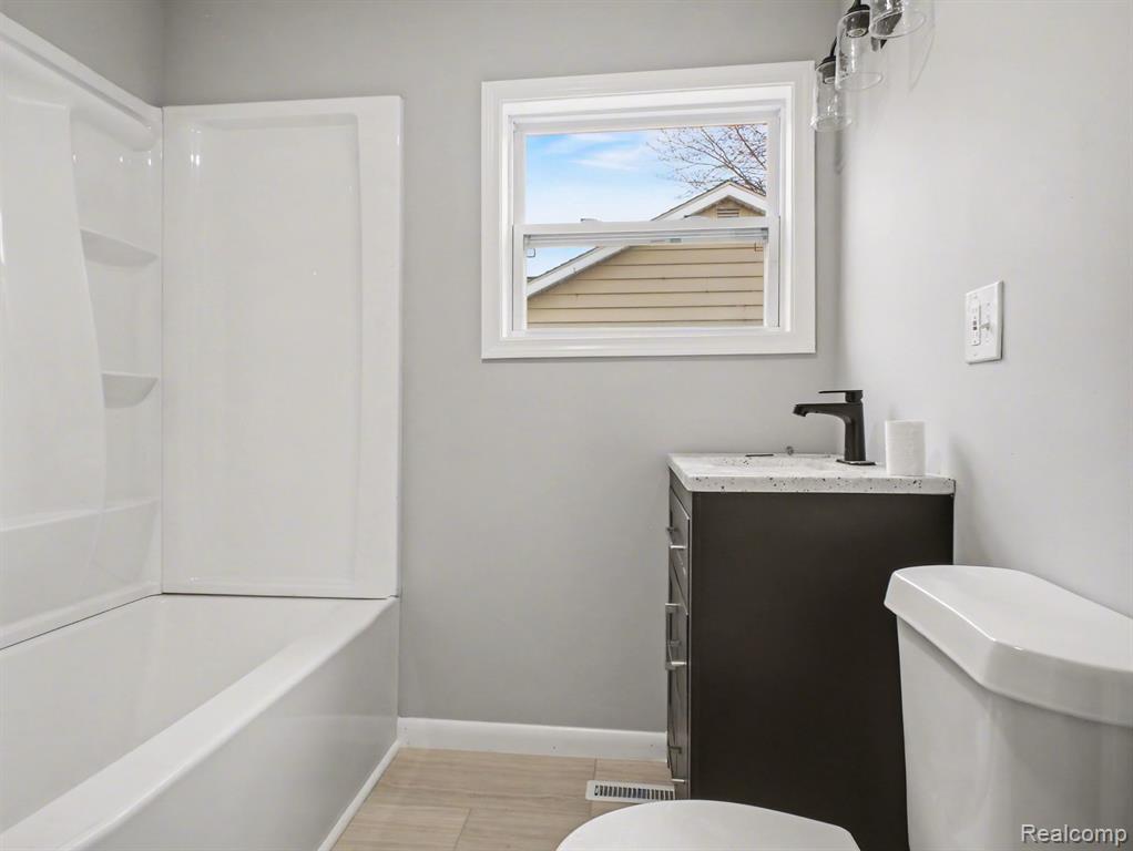 259 N Genesee Street, Montrose, MI 48457 — Photo 14