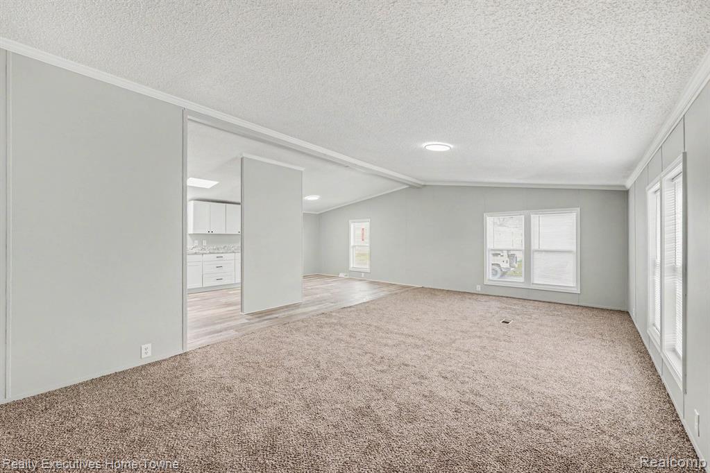 59587 Susan Ln N., Lenox, MI 48048 — Photo 5