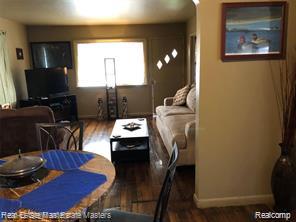 4480 Pine Grove Avenue, Fort Gratiot, MI 48059 — Photo 4