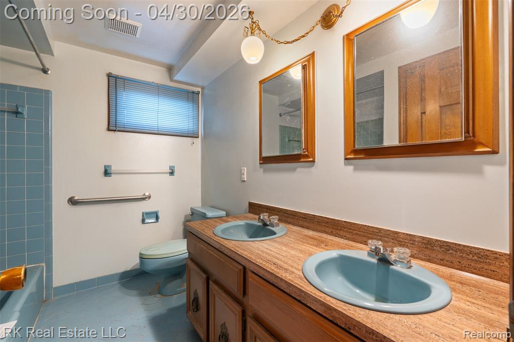 52489 Butternut Drive, Shelby Twp, MI 48316 — Photo 25