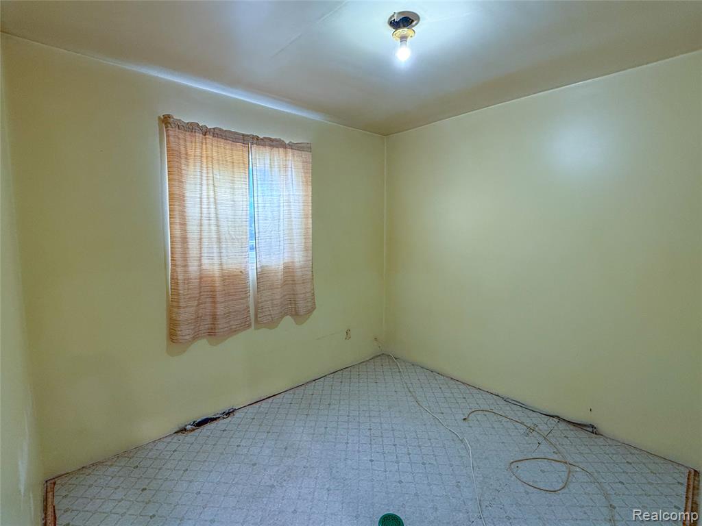 720 E Columbia Avenue, Pontiac, MI 48340 — Photo 9