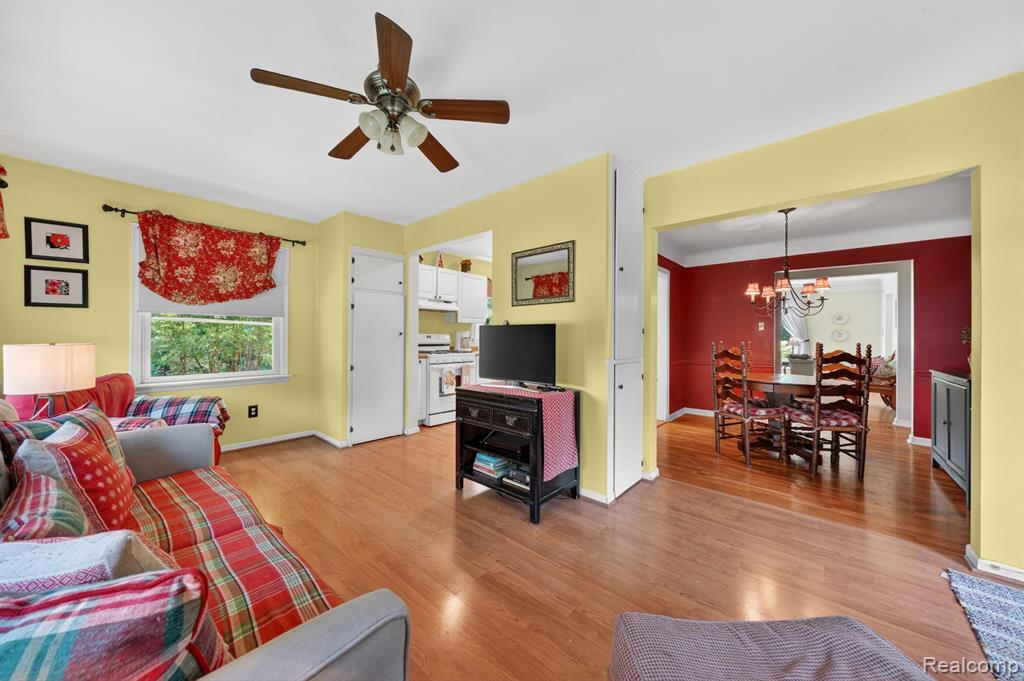 17386 Beverly Road, Beverly Hills, MI 48025 — Photo 15