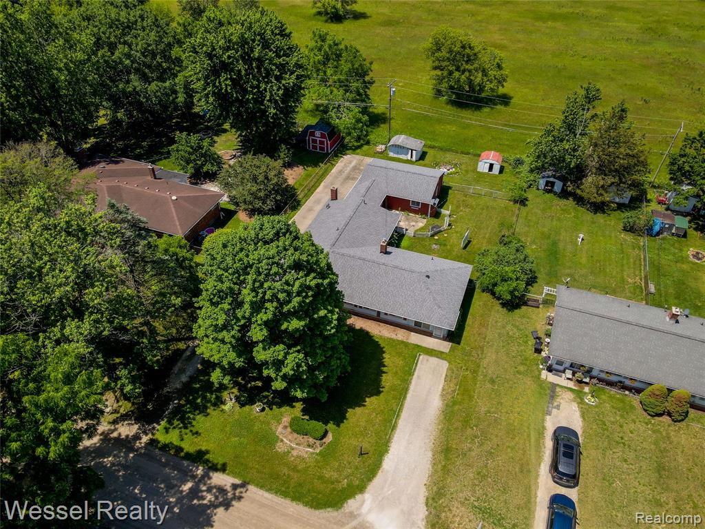 57121 OMO Road, Ray, MI — Photo 3
