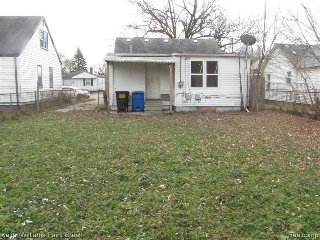 8643 LOZIER Avenue, Warren, MI 48089 — Photo 5