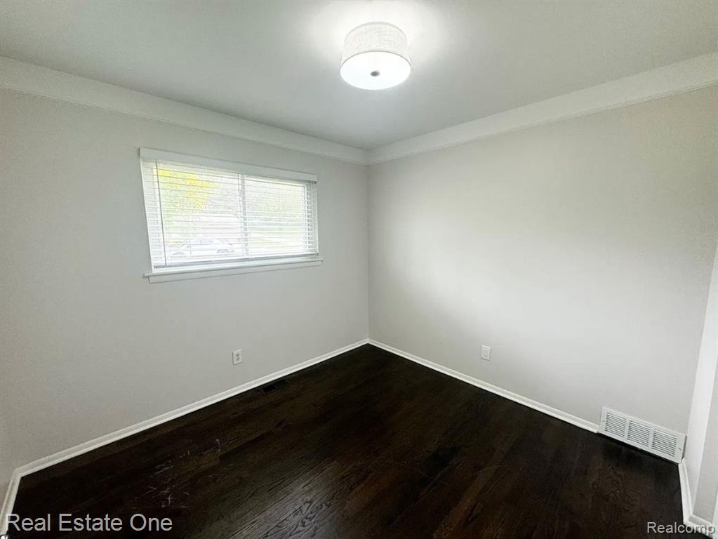 722 Miller Avenue, Rochester, MI 48307 — Photo 10