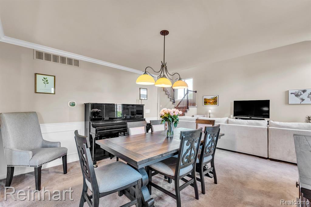 25340 VILLAGEWOOD, South Lyon, MI 48178 — Photo 8