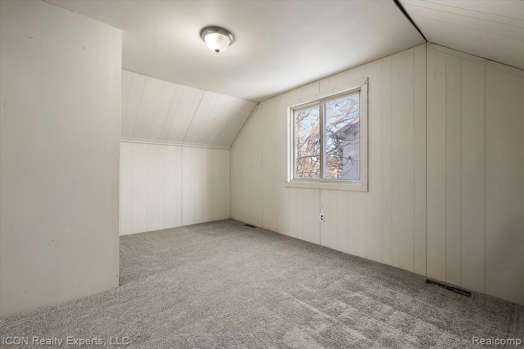 8226 Dickert street, Commerce Twp, MI 48382 — Photo 27