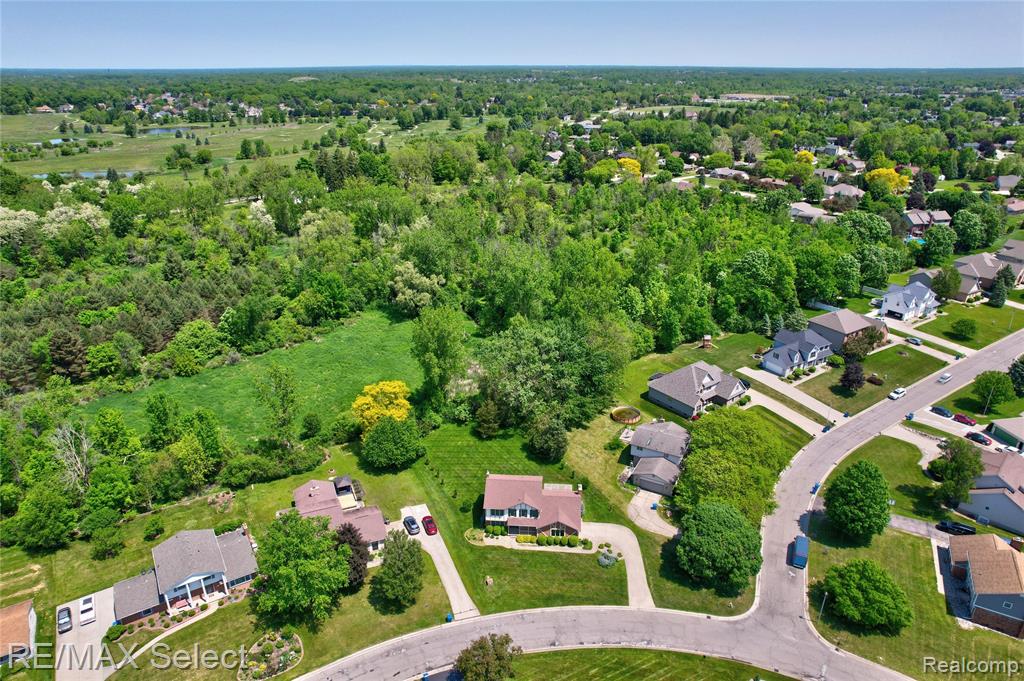 487 Boutell Drive, Grand Blanc, MI 48439 — Photo 3