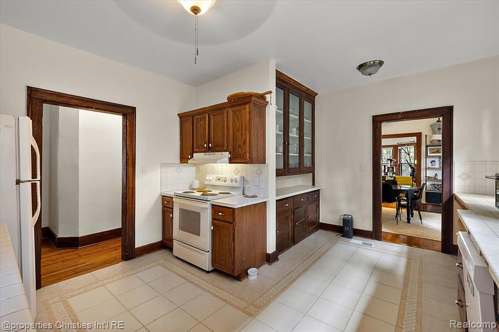 3417 Seminole Street, Detroit, MI, 48214