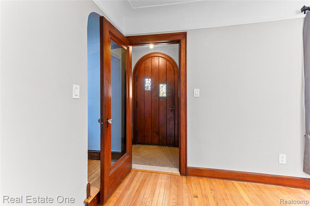 679 Emmons Boulevard, Lincoln Park, MI 48146 — Photo 15