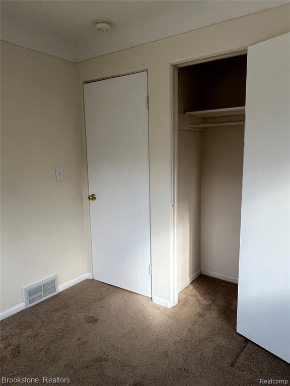 400 E Flint Street, Lake Orion, MI 48362 — Photo 17