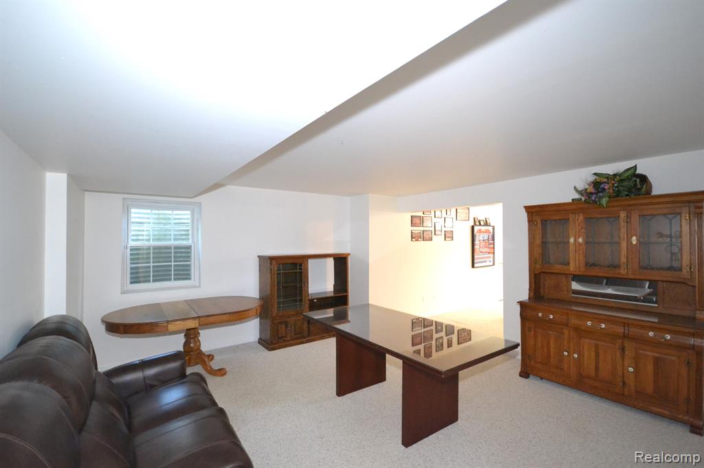 1166 Fairways Boulevard, Troy, MI 48085 — Photo 30