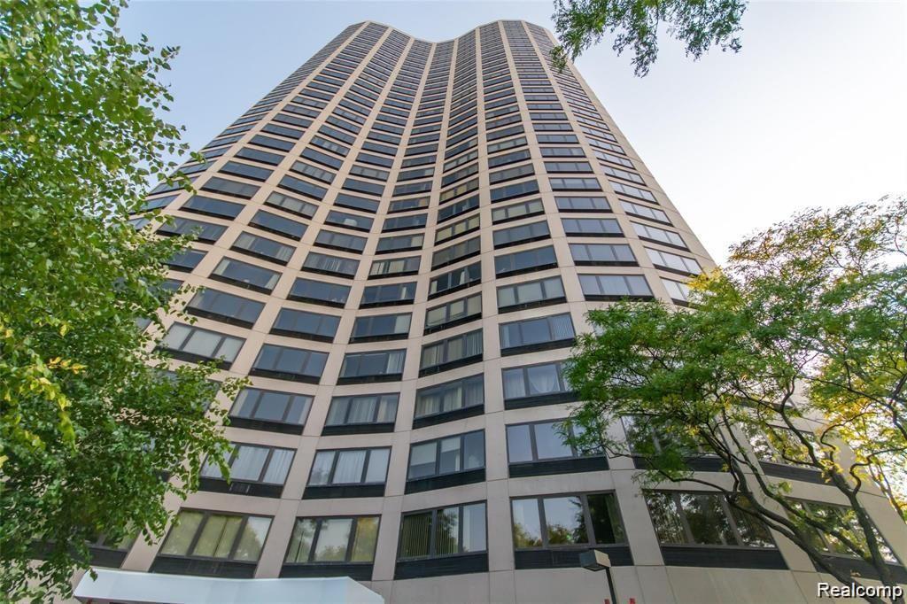 5000 Town Center, 1503, Southfield, MI 48075 — front exterior