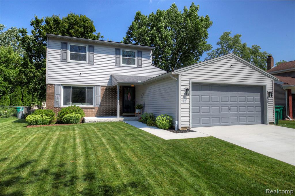 5646 New Meadow Drive, Ypsilanti, MI 48197 — front exterior