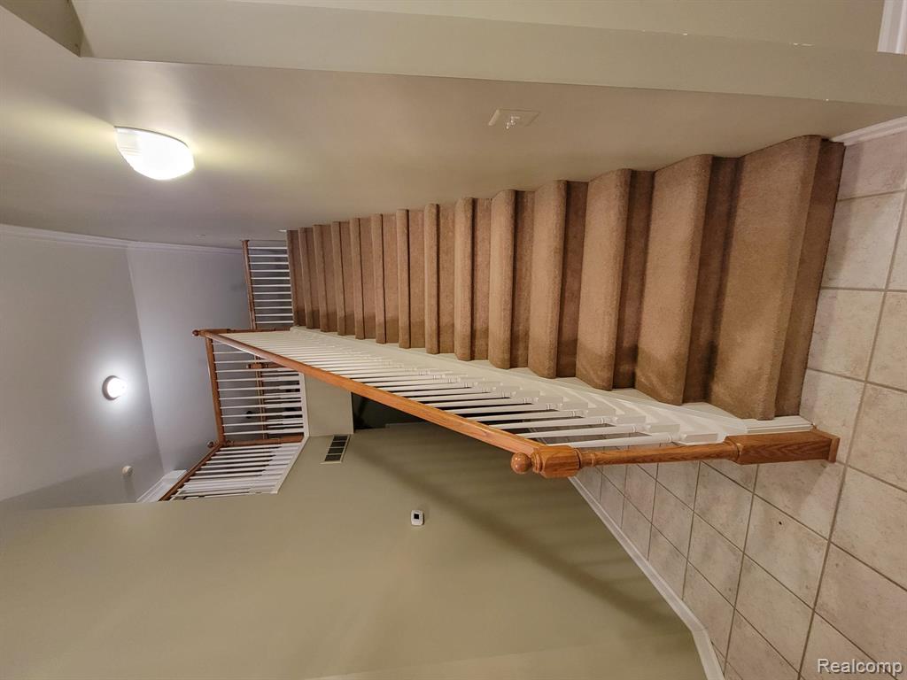 5894 Augusta Lane, Grand Blanc, MI 48439 — Photo 15